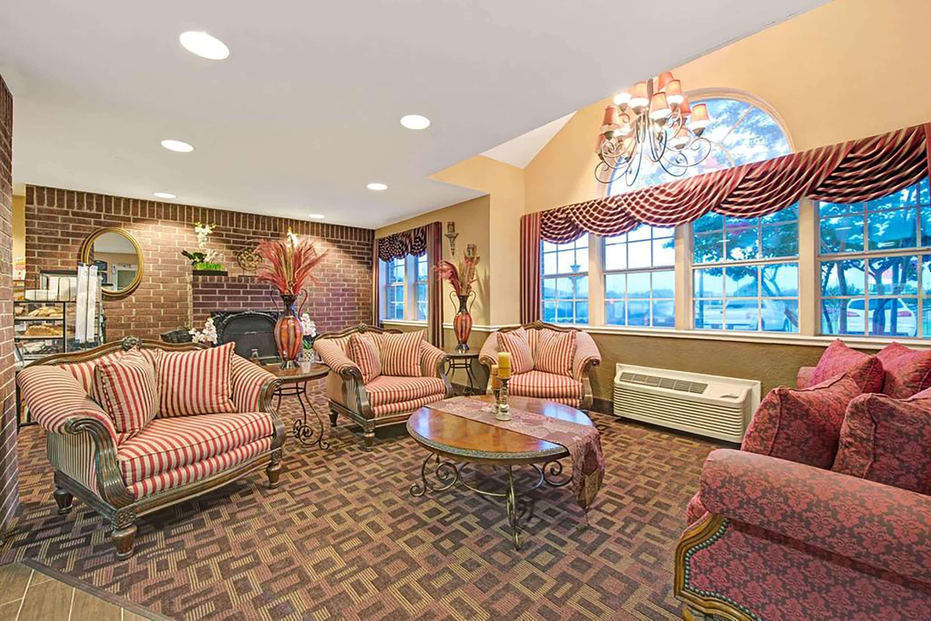 Отель Super 8 By Wyndham San Antonio Downtown Ne Экстерьер фото