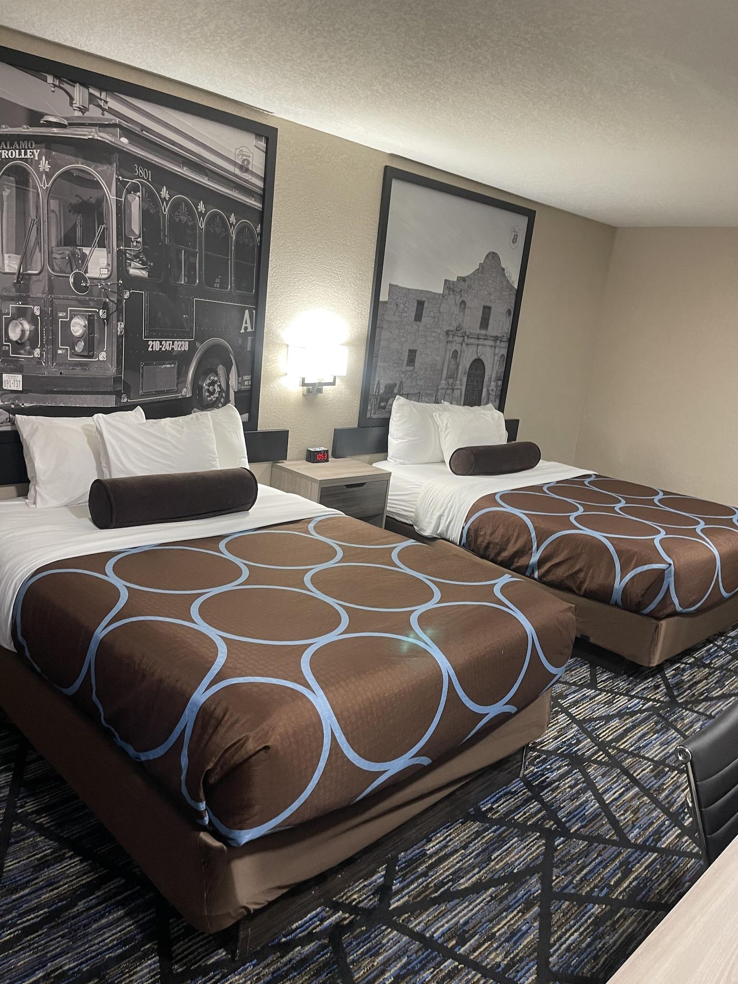 Отель Super 8 By Wyndham San Antonio Downtown Ne Экстерьер фото